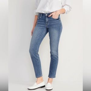 Old Navy Mid-Rise Power Straight Slim Jeans for Women